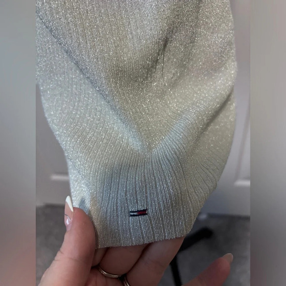 Tommy  Hilfiger Denim | Sparkly Sleeveless Turtleneck Top | Size XL - Picture 6 of 11